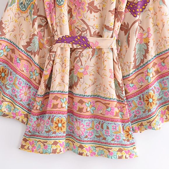Floral Print Belted Kimono Cover up - Picture 4 of 8